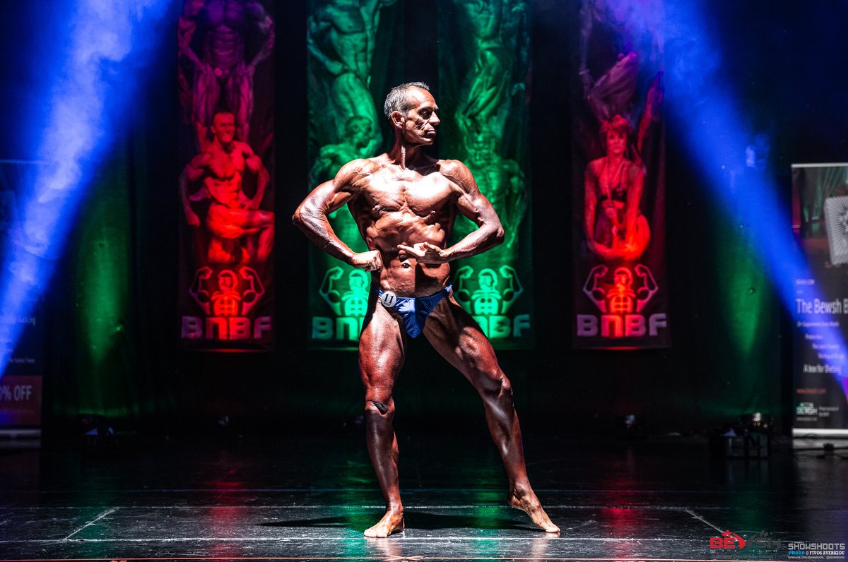 Tim posing at the 2019 BNBF WelshImage with link to high resolution version